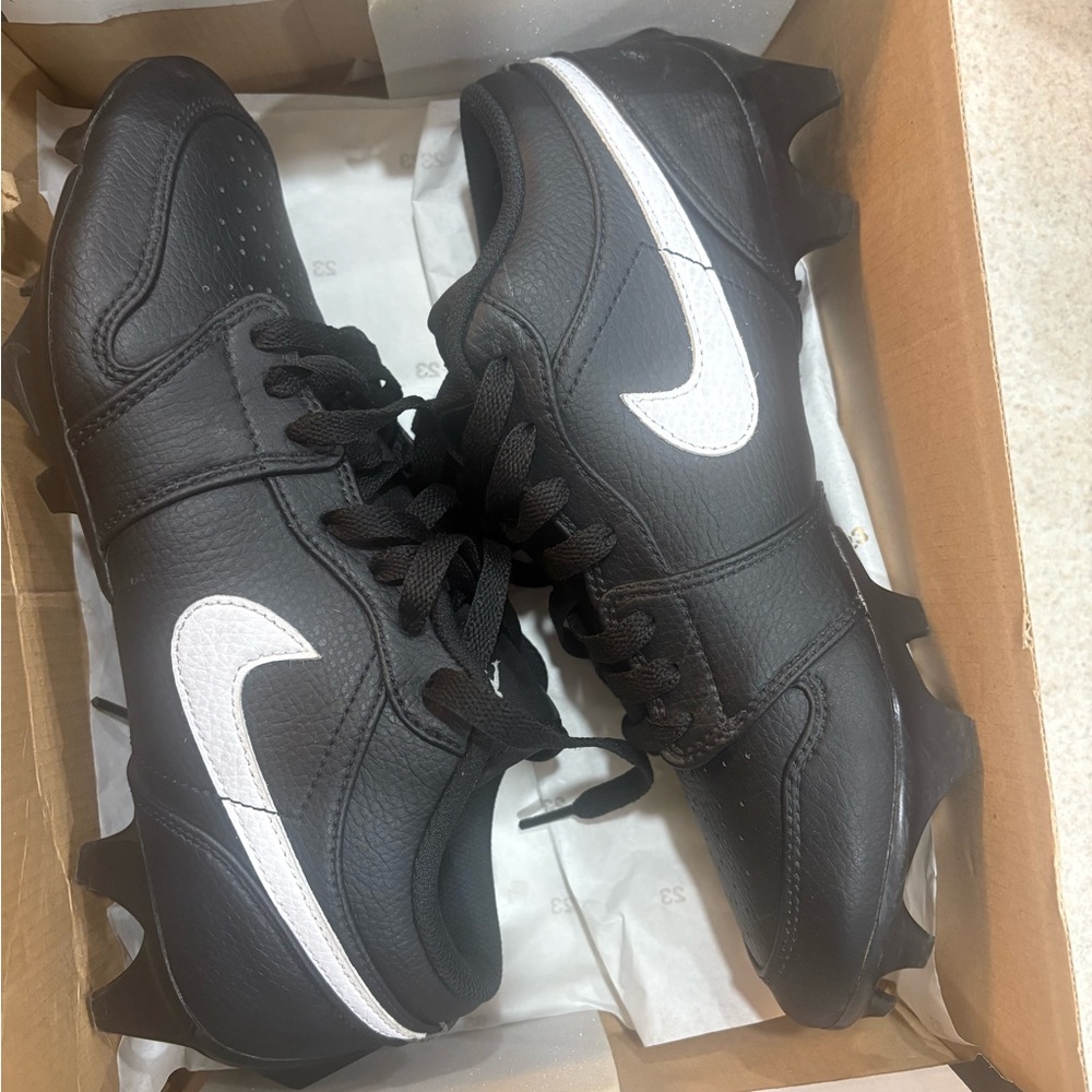 Jordan Black and White Footwear